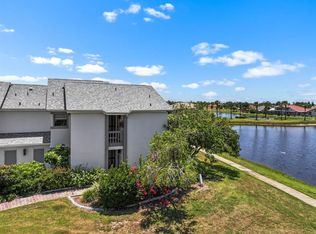 609 Lively Dr UNIT B, Sun City Center, FL 33573