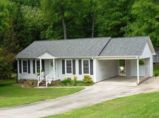 1941 Dorsett St, Burlington, NC 27215