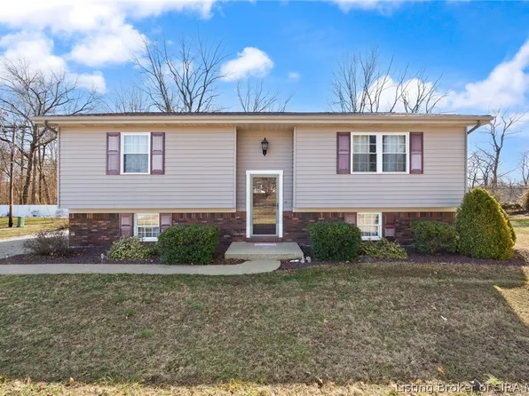 2435 Clover Valley Drive NW, Ramsey, IN 47166