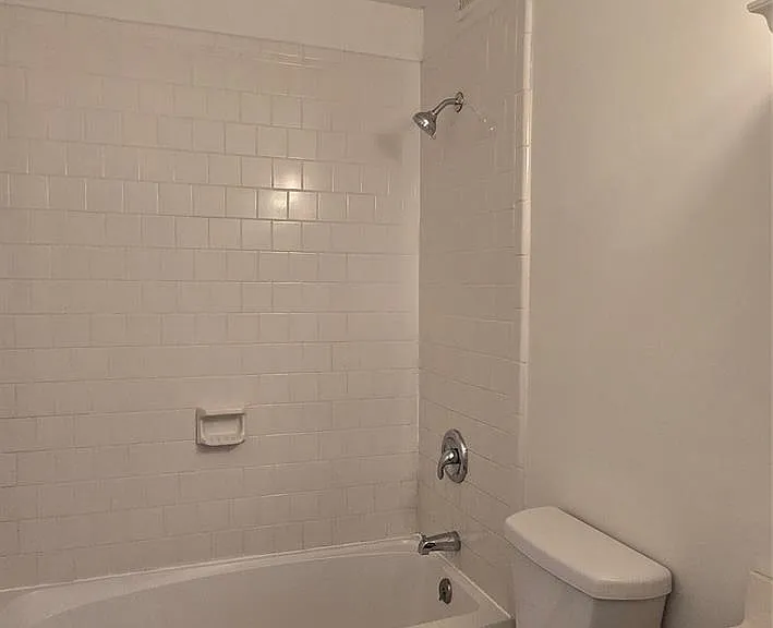 3001 Heathstead Pl #D — Photo 11