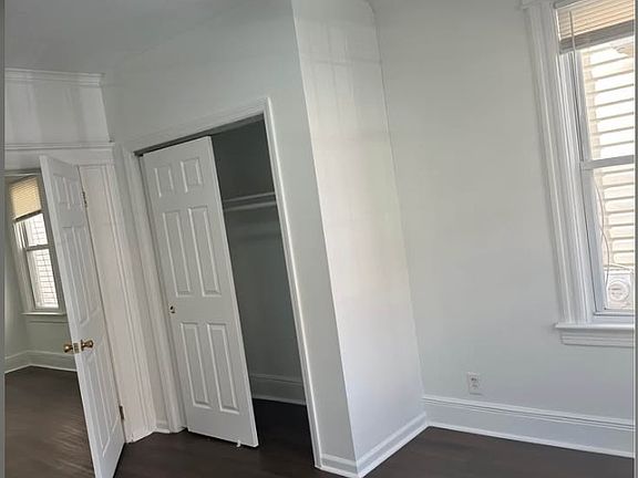 3rd image of 281 Virginia Ave #1