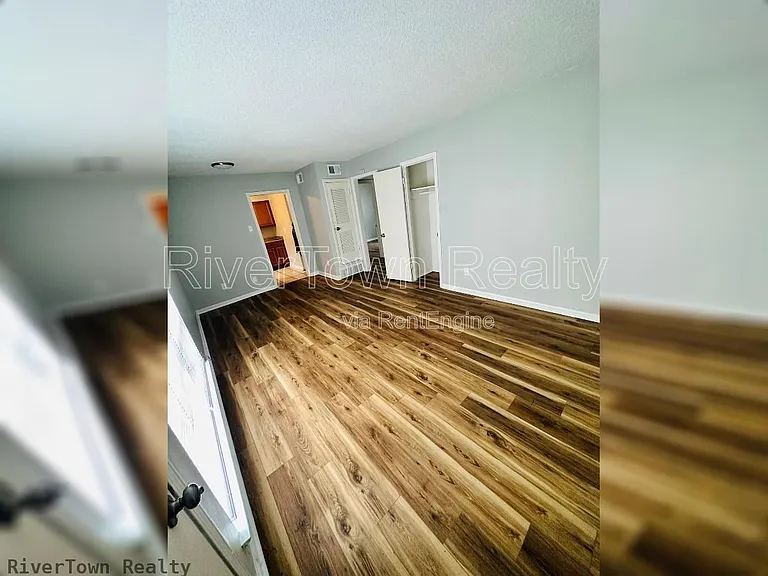 155 Clark Pl — Photo 2