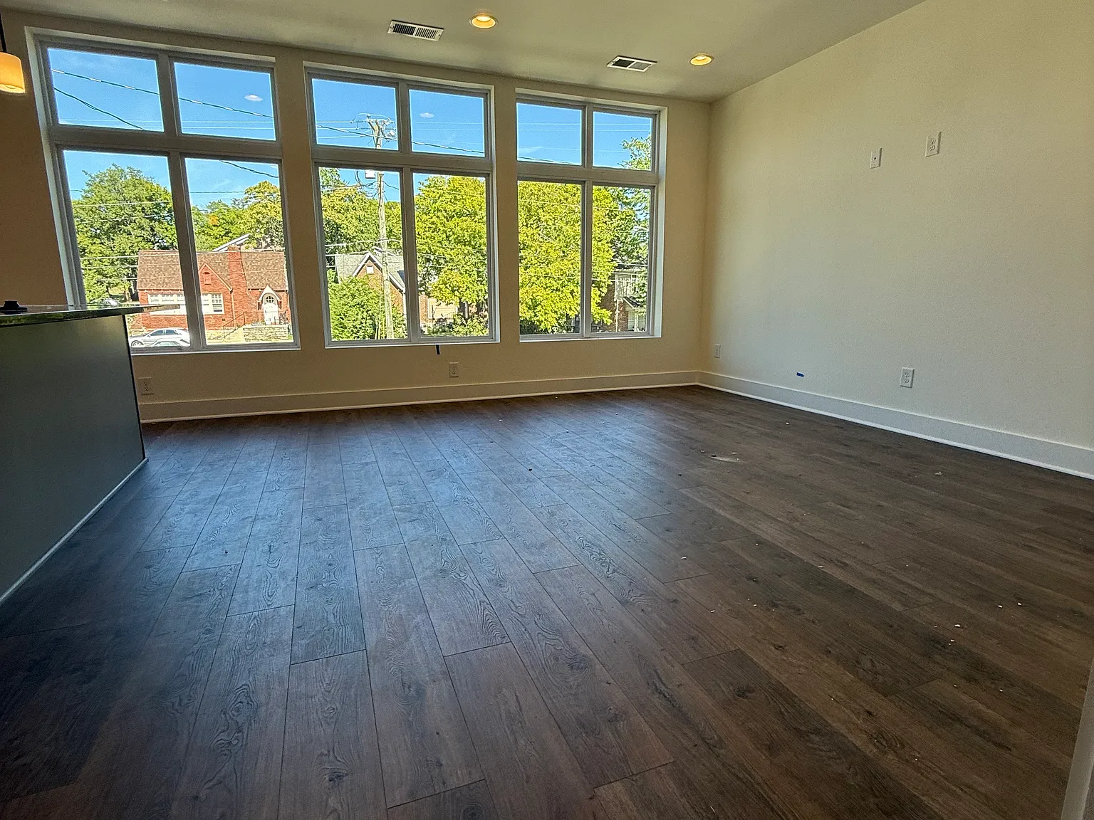 1 bed, $1,875 — Photo 3