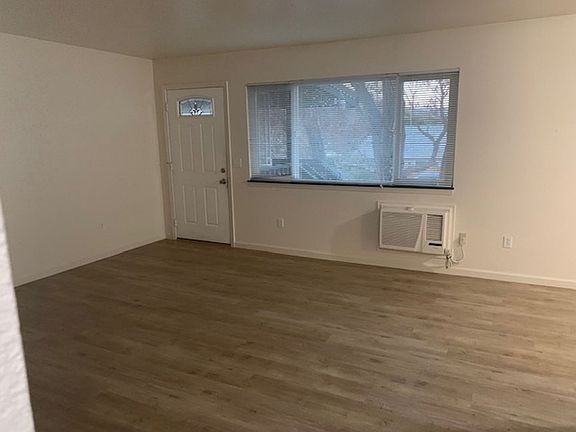 3rd image of 225 11th St #275-11