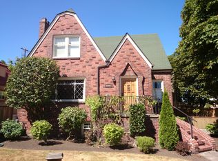 6501 34th Ave SW, Seattle, WA 98126