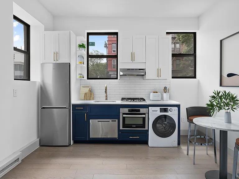 286 5th Ave #1B — Photo 4