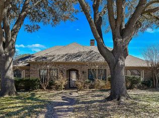 404 Creekside Dr, Richardson, TX 75081
