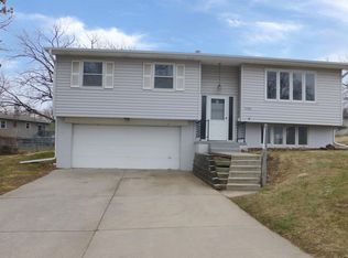 3282 S 128th Cir, Omaha, NE 68144