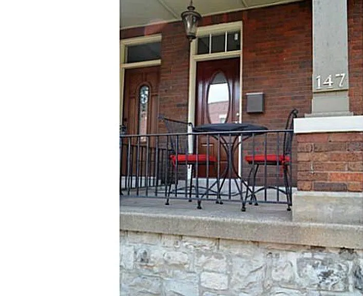 147 W 6th Ave — Photo 15