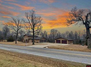 1113 Christensen Rd, Mountain Home, AR 72653
