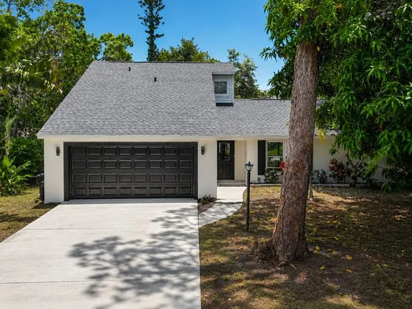 4256 King Richard Ln, Sarasota, FL 34232