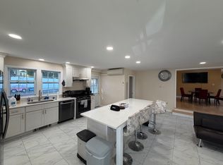160 Broadway, Haverhill, MA 01832