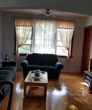 3rd image of 2119 N Laramie Ave APT 2F