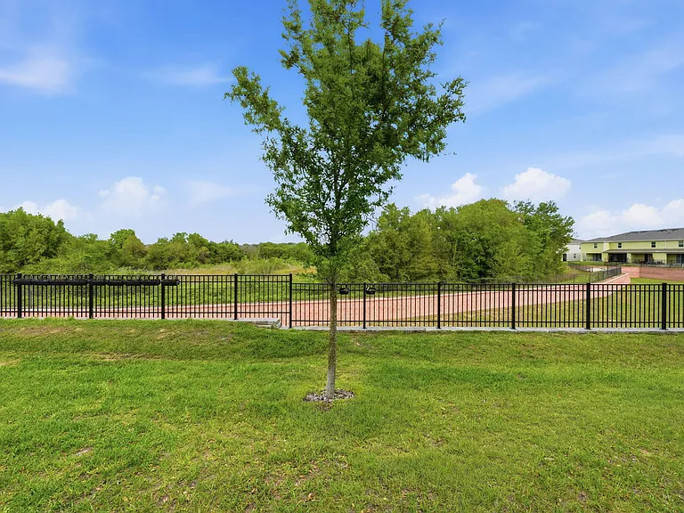 986 Lido Dr — Photo 13