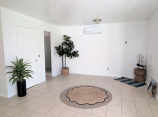 (Undisclosed Address), Canoga Park, CA 91304