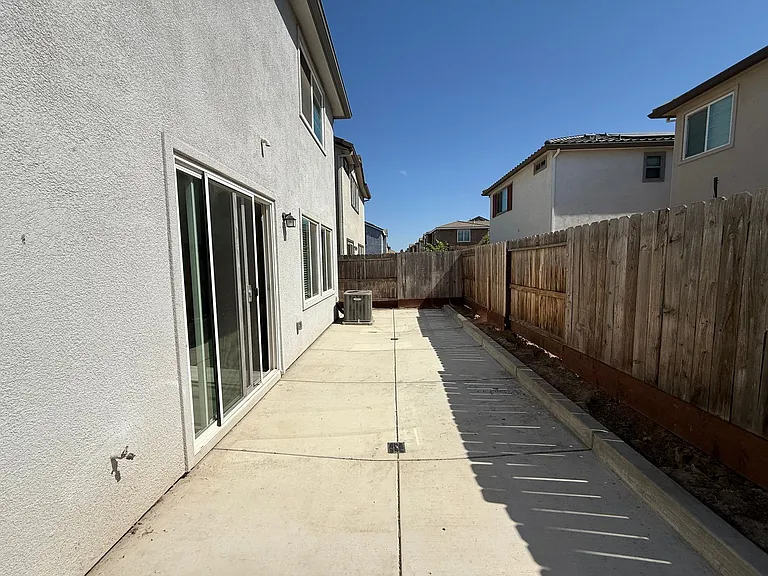 2720 Hawaiian Petrel Ave — Photo 36