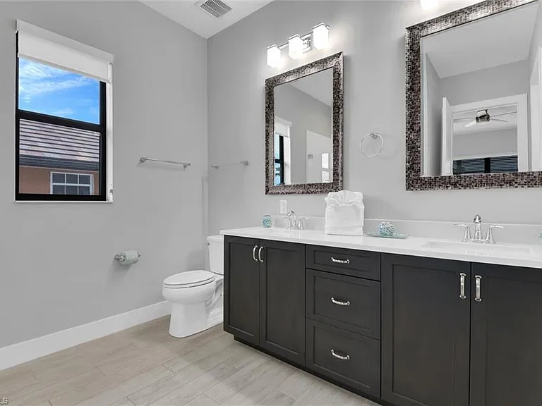 1621 Begonia Ct — Photo 36