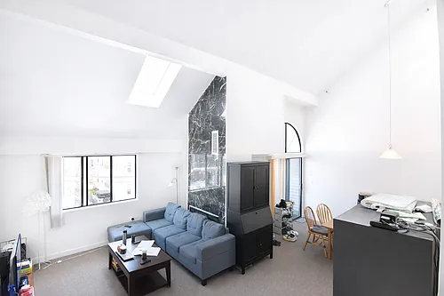 72 Euston Rd #308 Photo 1