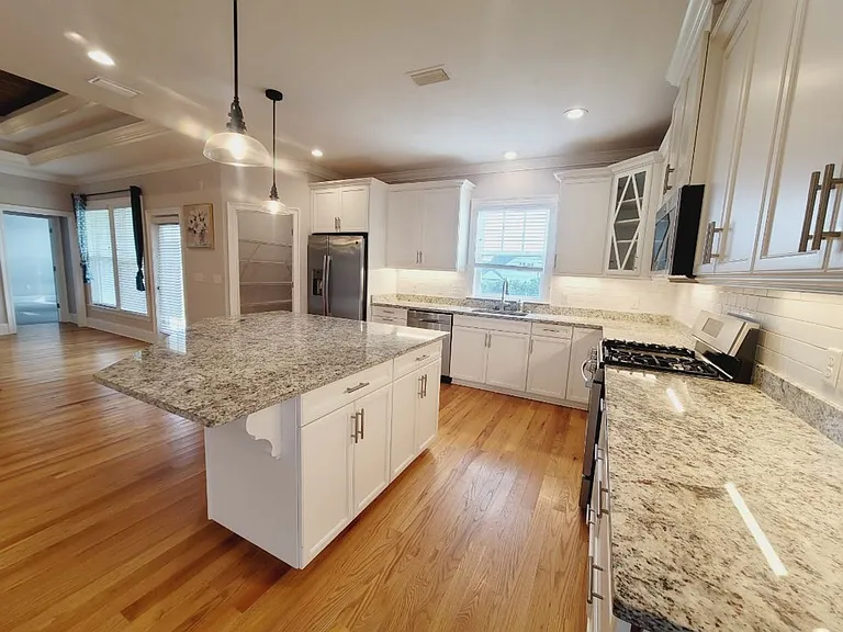 2385 Sweet Valley Hts — Photo 17