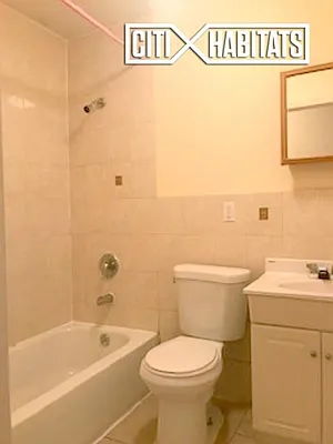 Rented by Citi Habitats | media 16