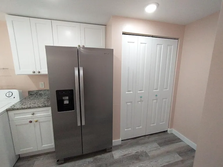 Filtered water and ice maker, custom cottage knobs