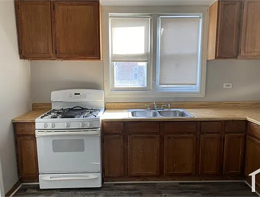 2 bed, $1,500 — Photo 4