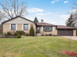 300 Lancaster Ave, Prospect Heights, IL 60070