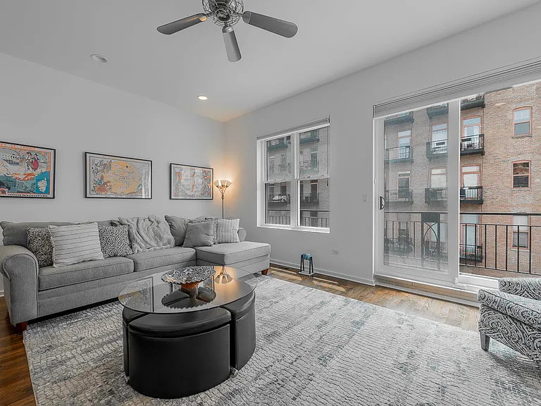 419 W Grand Ave #G — Photo 31