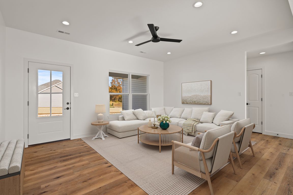 next background image