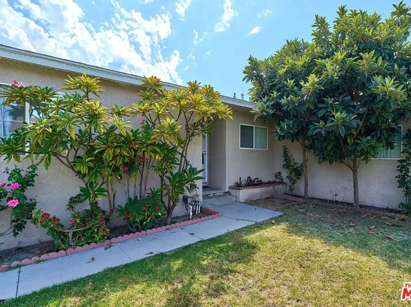 1436 W Valencia Dr, Fullerton, CA 92833