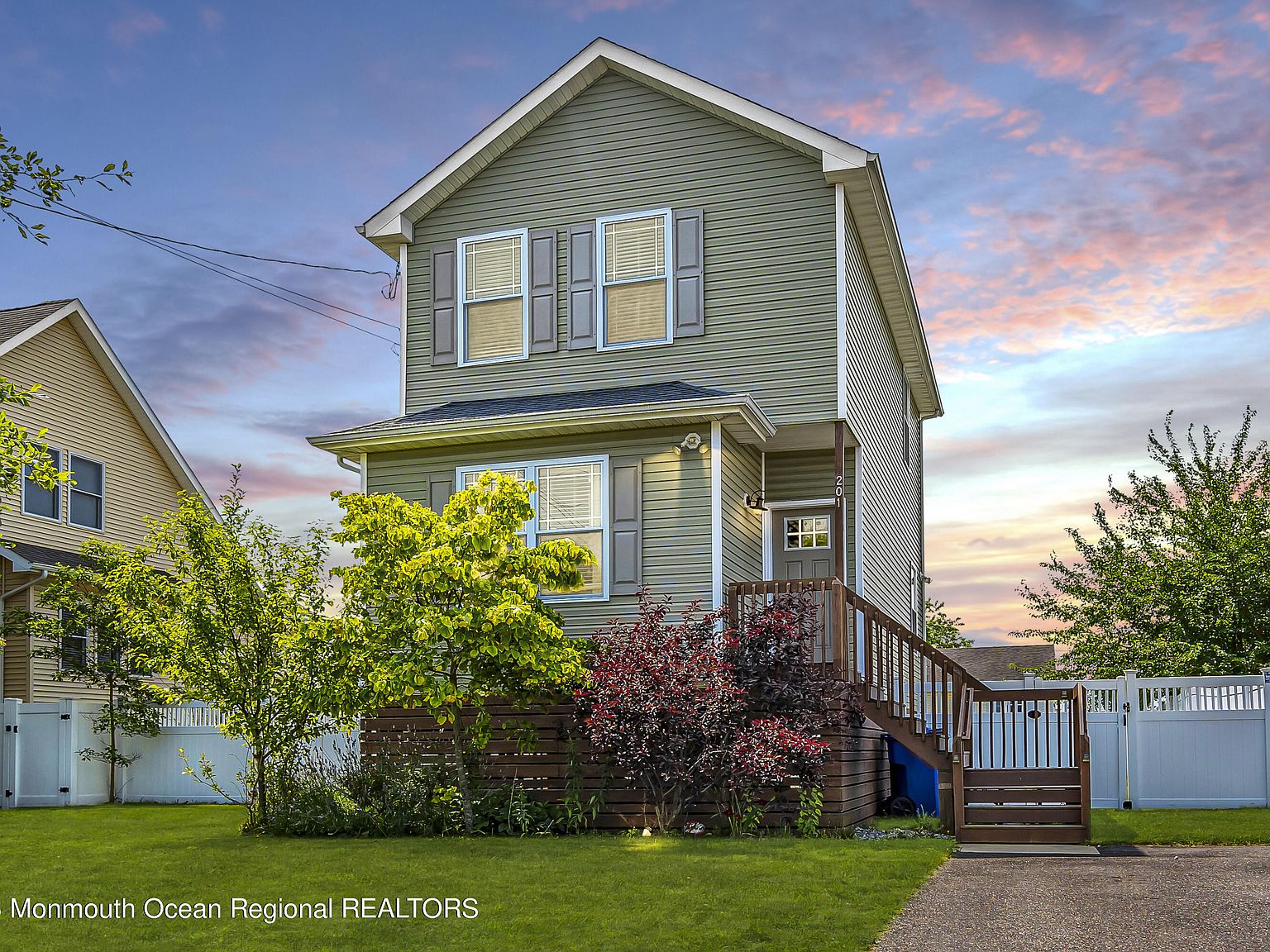 201 Riviera Drive, Toms River, NJ 08753 Zillow