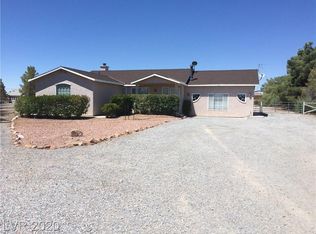 1370 Curtis Ct, Pahrump, NV 89048