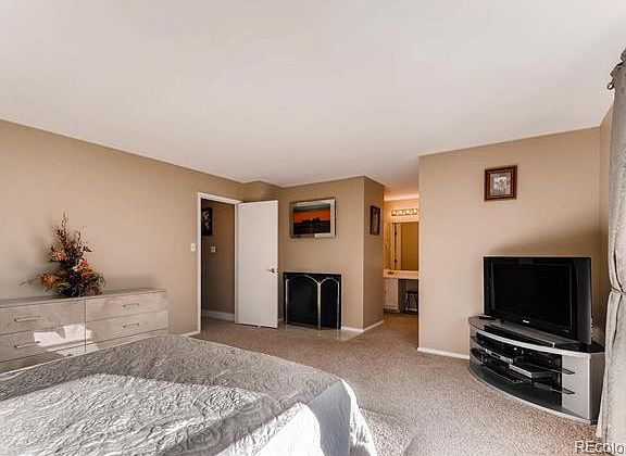 Listed By Shorewood Real Estate