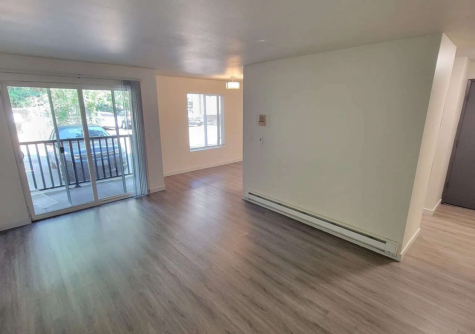 12340 Apartments — Photo 3