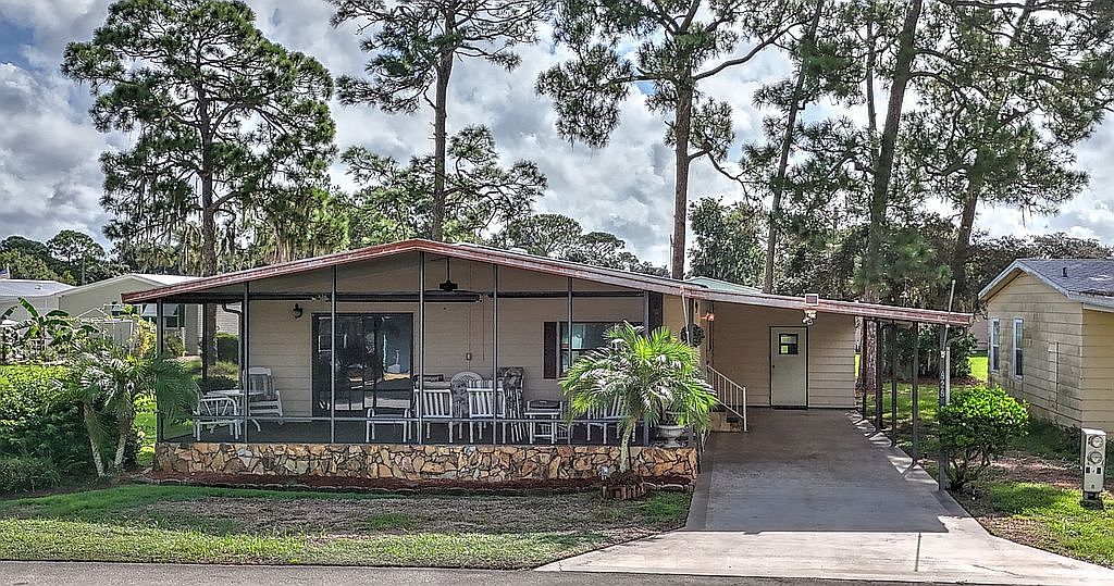 828 Sunbird Ter, Sebring, FL 33872 | Zillow