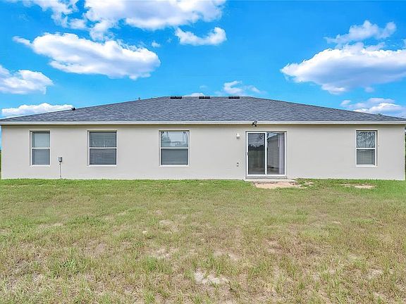 3rd image of 18 JUNIPER LOOP DRIVE