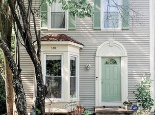 510 Harrogate Rd, Fredericksburg, VA 22406