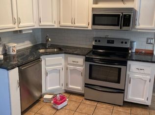 92 Newtown Ave, Norwalk, CT 06851
