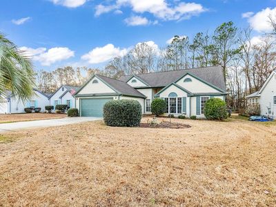 661 Bluebird Ln., Murrells Inlet, SC, 29576
