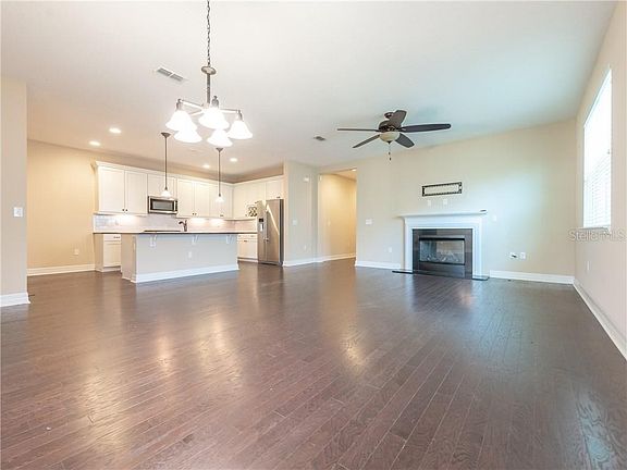 3rd image of 8132 Atlantic Puffin St