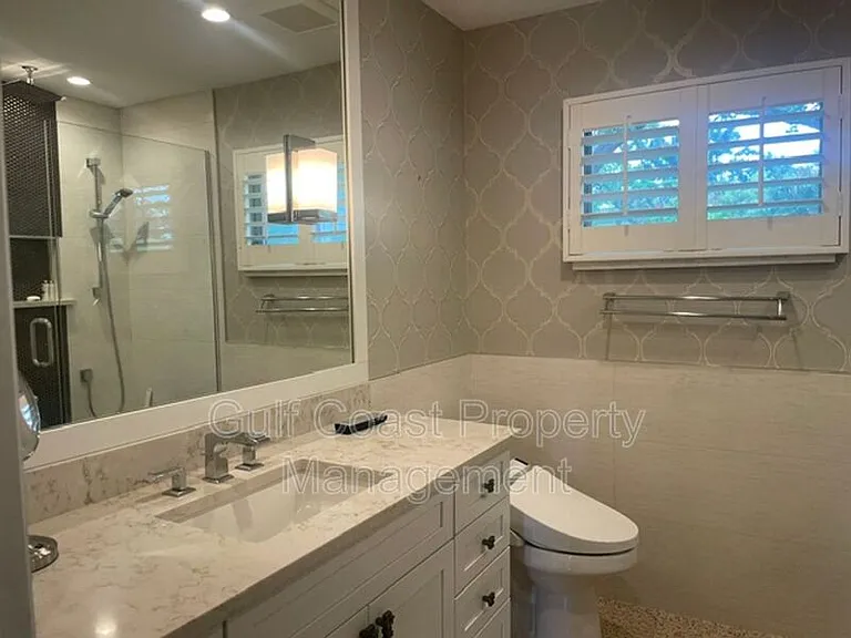 2253 Valencia Dr — Photo 35