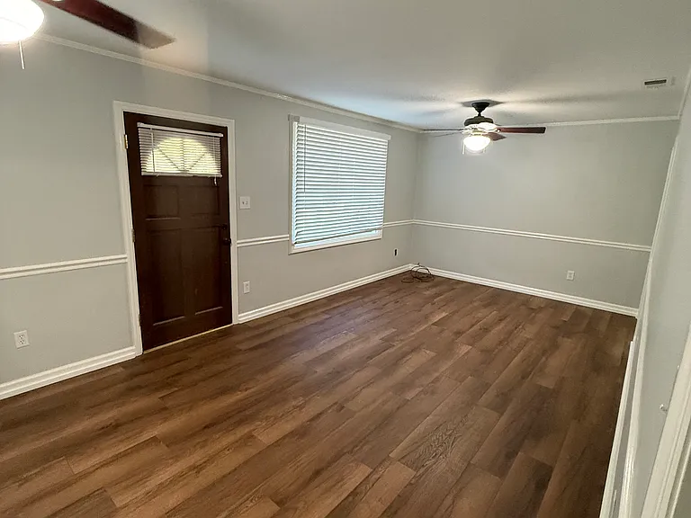 8 Skyline Dr — Photo 5