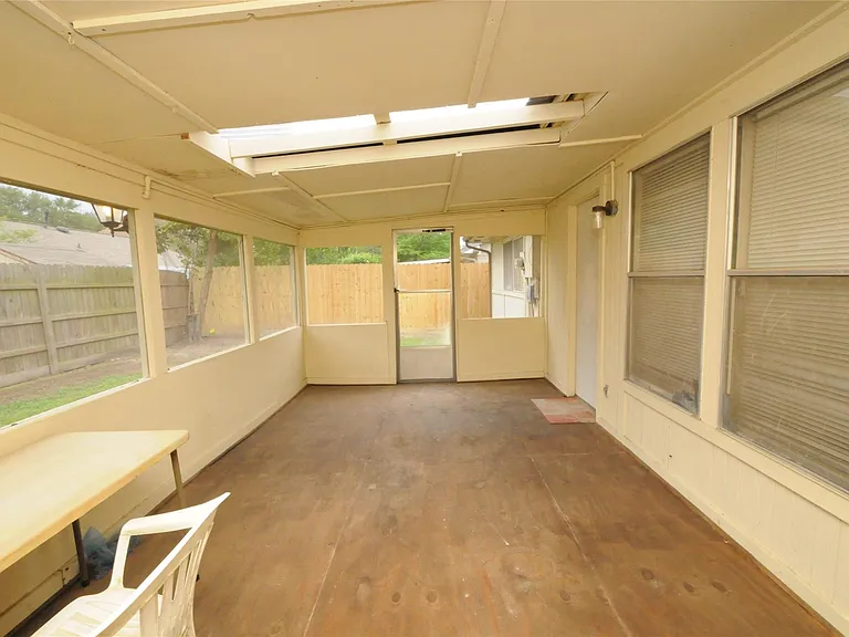 16503 Canario Dr — Photo 15