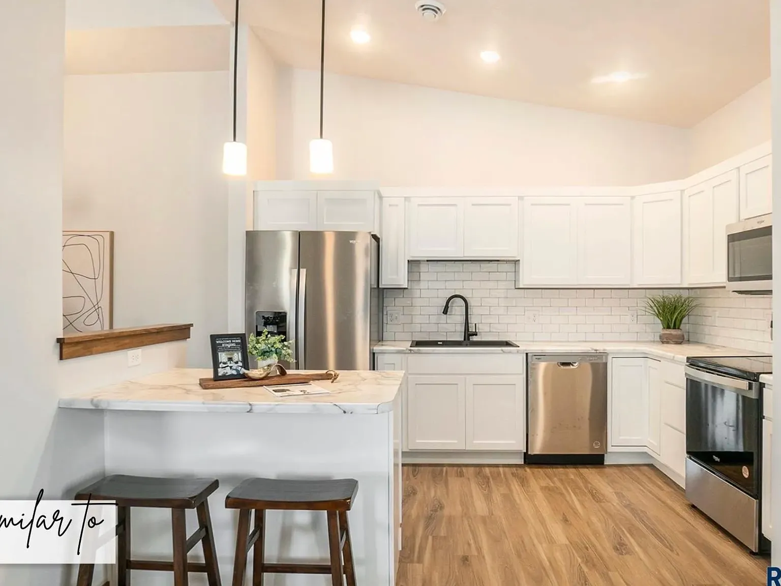 3 bed, 2.5 bath, 1666 sqft, $2,200 — Photo 2