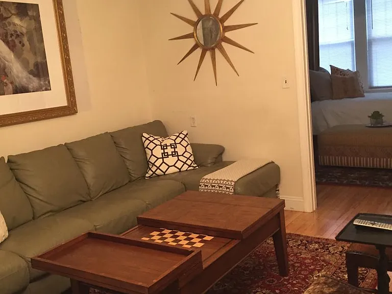 16 Royce Rd #6 — Photo 2