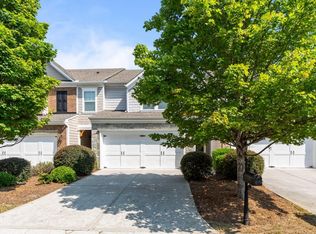 1216 Lake Point Way, Suwanee, GA 30024