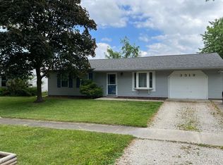 3319 Saratoga Dr, Champaign, IL