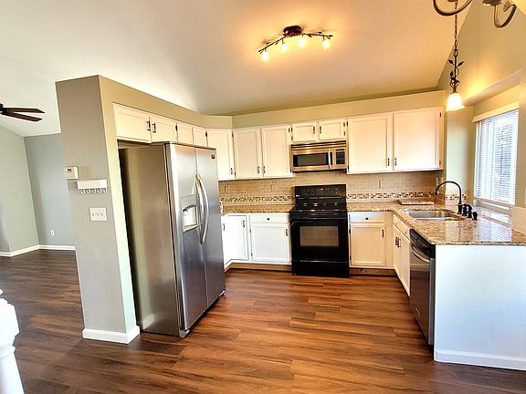 3rd image of 2510 Covington Pl