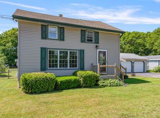 83 Foley Rd, Colchester, VT 05446