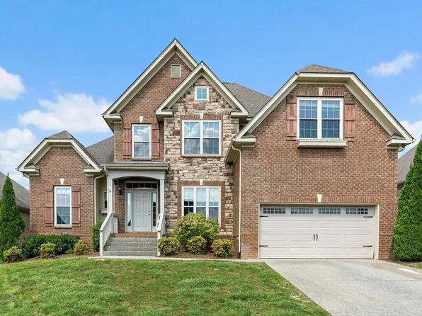 5009 Speight St, Spring Hill, TN 37174